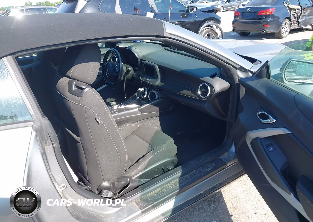 2023 Chevrolet Camaro Rwd 1Lt VIN:1G1FB3DX2P0139692 - 5