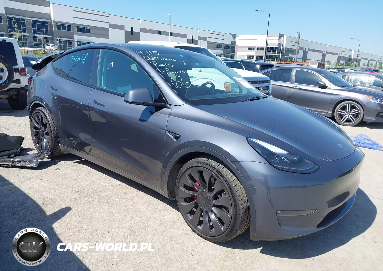 2023 Tesla Model Y Performance Dual Motor All-Wheel Drive – zdjęcie 1 z 19