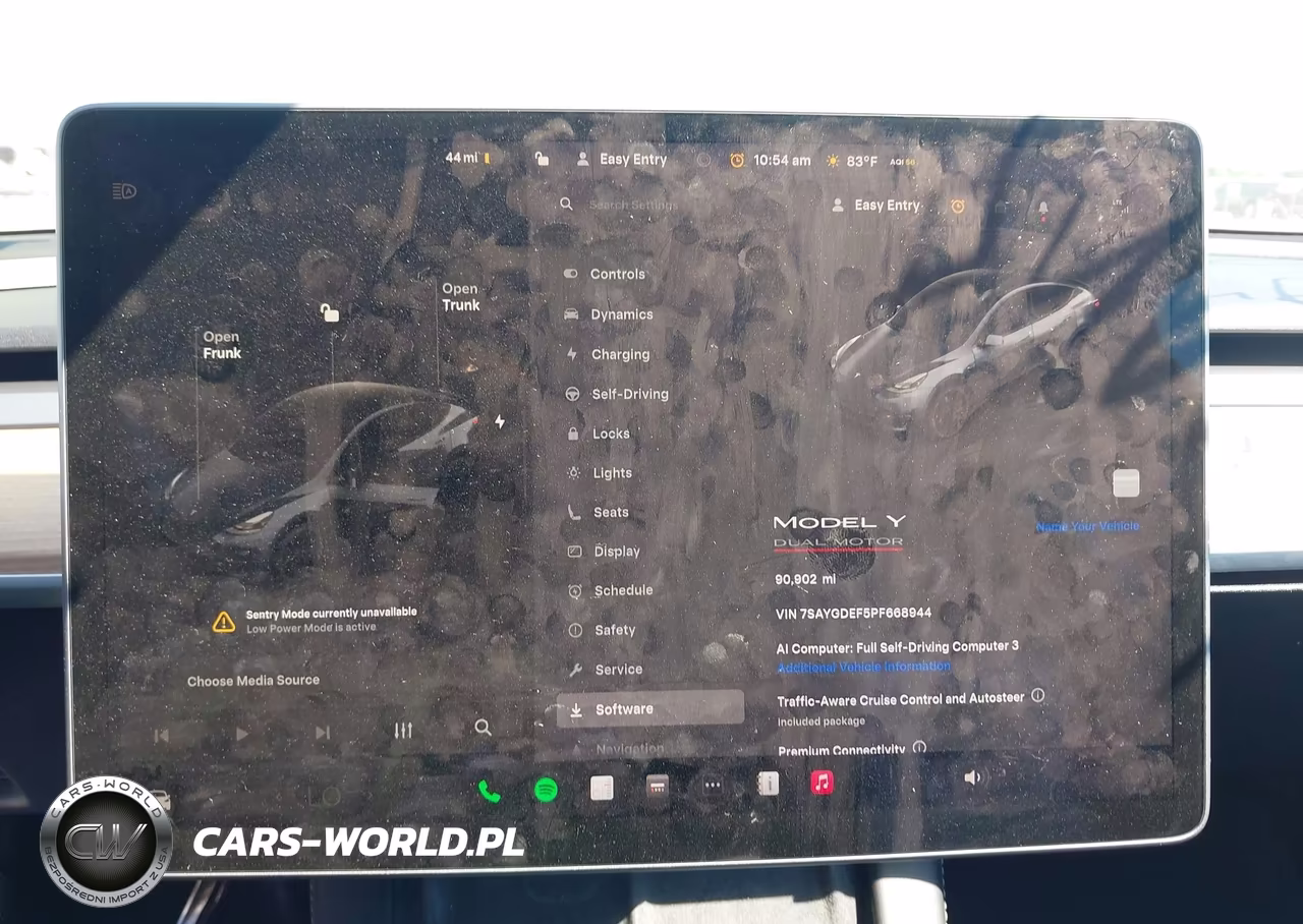 2023 Tesla Model Y Performance Dual Motor All-Wheel Drive VIN:7SAYGDEF5PF668944 - 19