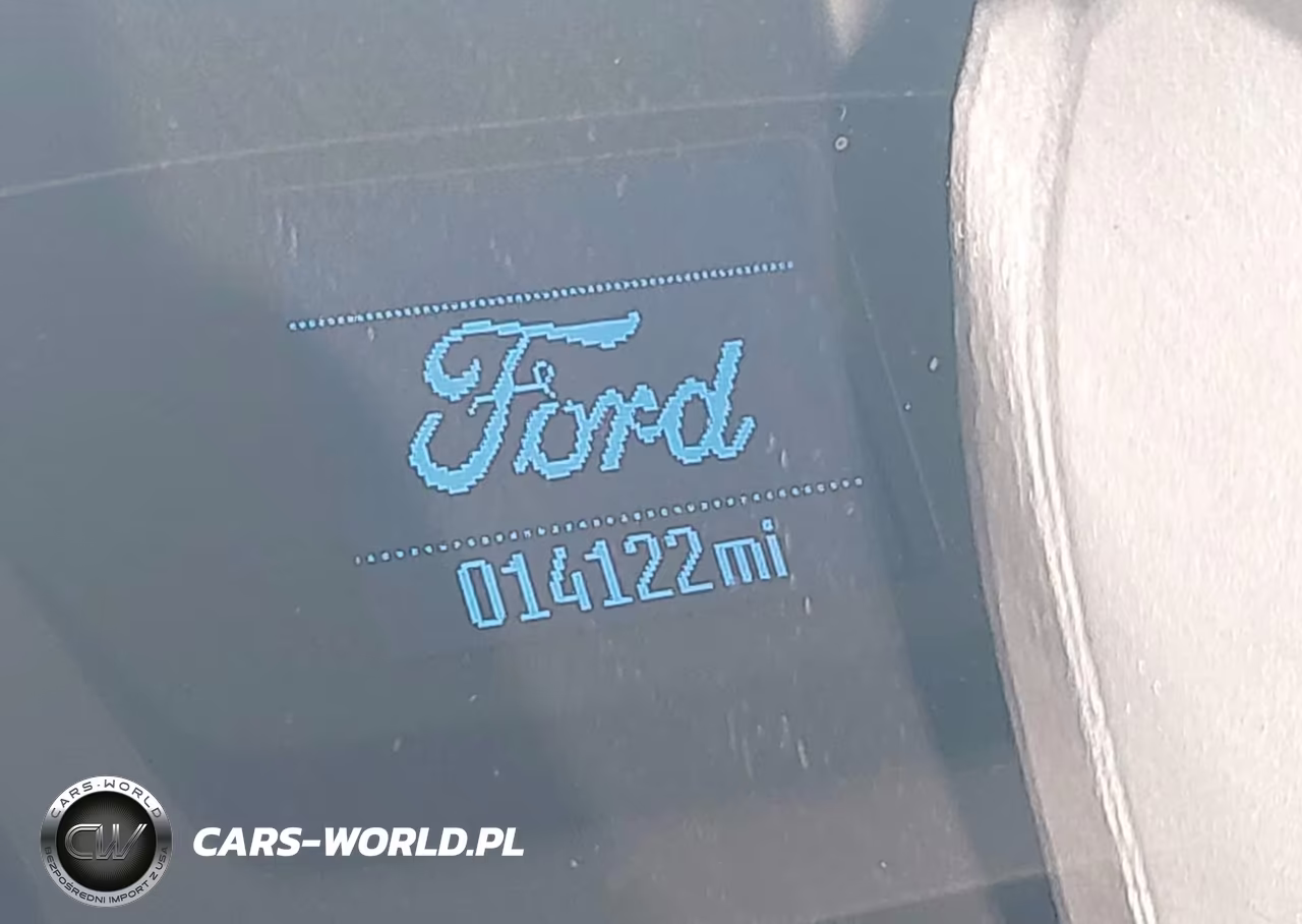 2016 Ford Transit-150 VIN:1FTYE1ZM5GKB03641 - 7