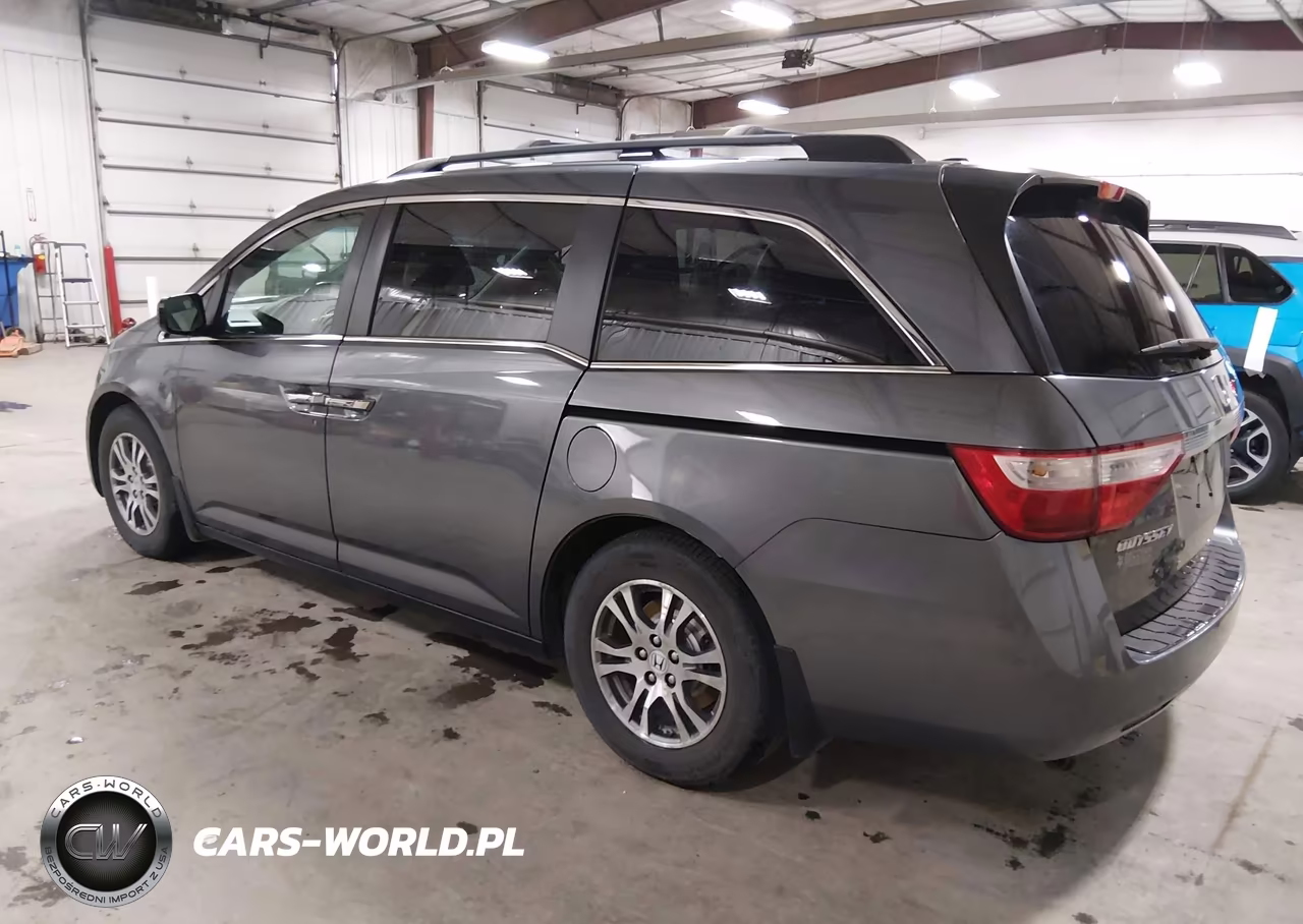 2011 Honda Odyssey Ex-L VIN:5FNRL5H64BB010930 - 3