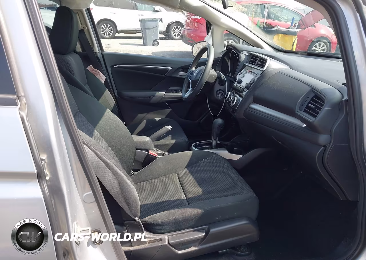 2019 Honda Fit Lx VIN:3HGGK5H45KM727116 - 5