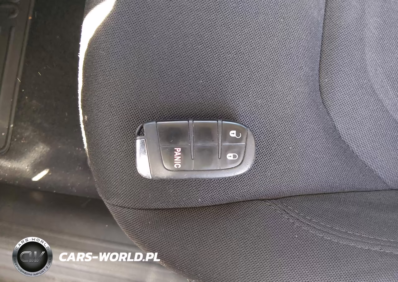 2019 Jeep Renegade Latitude Fwd VIN:ZACNJABB5KPK41909 - 11