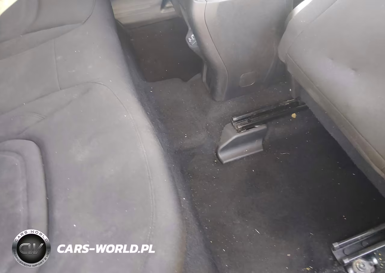 2019 Jeep Renegade Latitude Fwd VIN:ZACNJABB5KPK41909 - 8