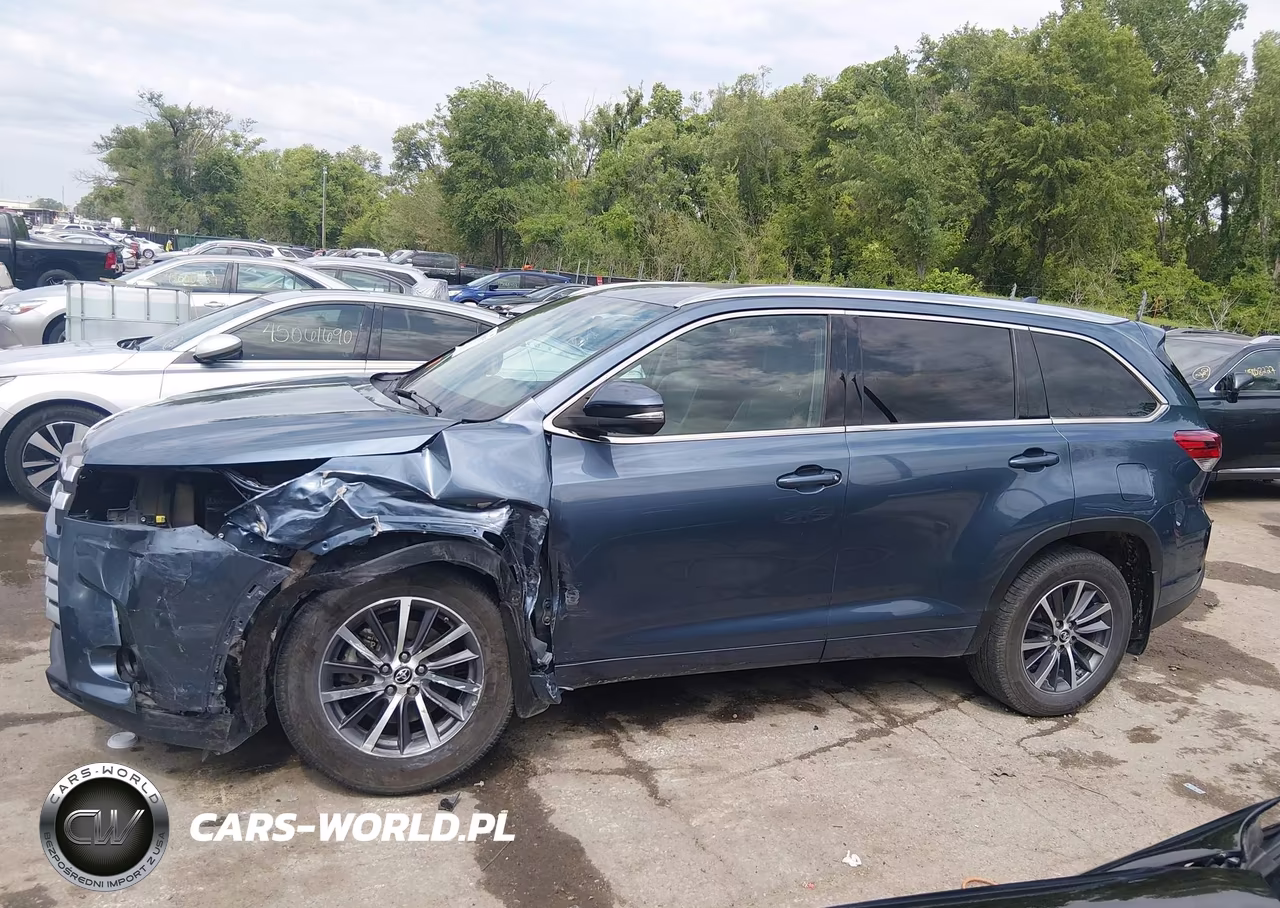 2017 Toyota Highlander Xle VIN:5TDJZRFHXHS520906 - 15