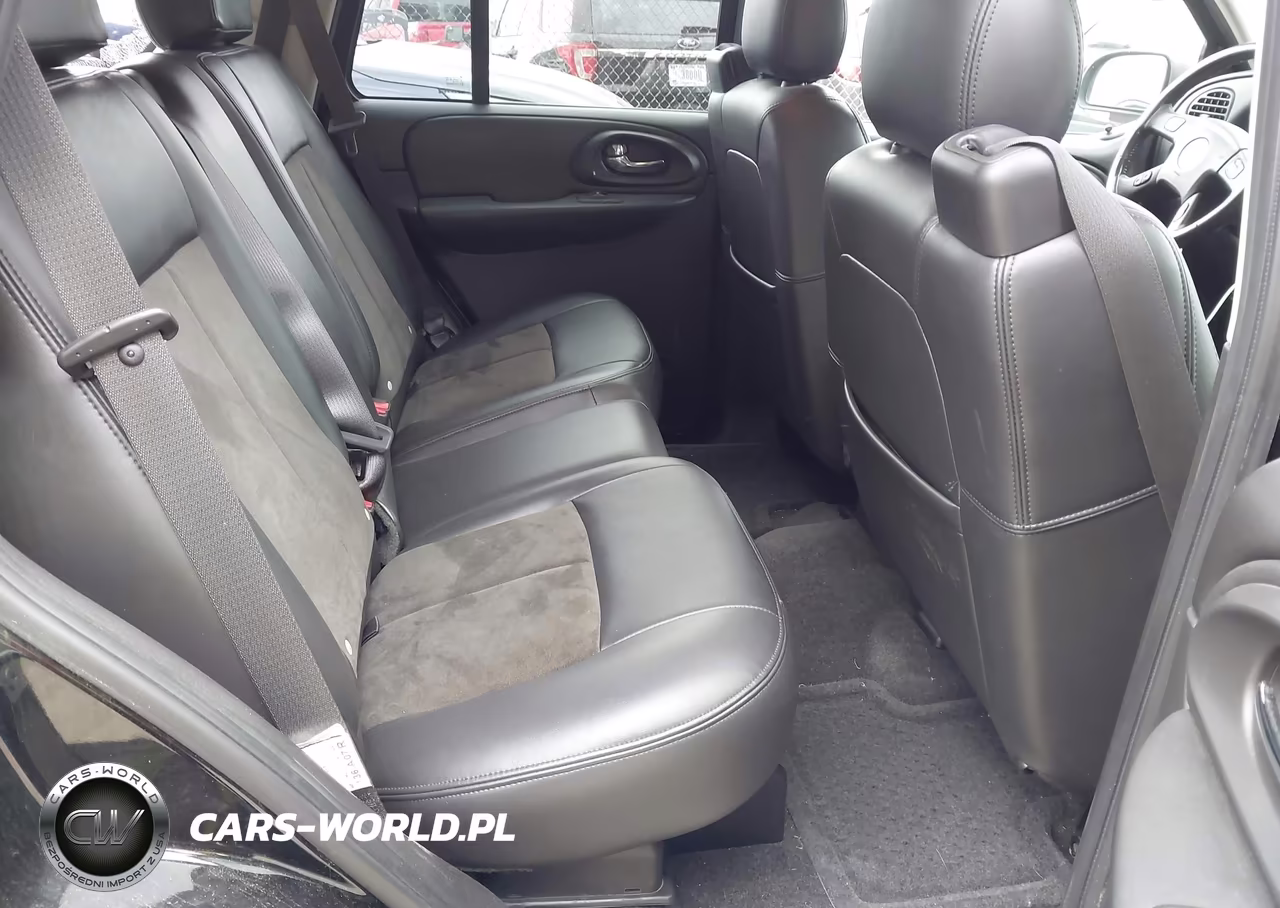 2007 Chevrolet Trailblazer Ss VIN:1GNET13H472289684 - 8