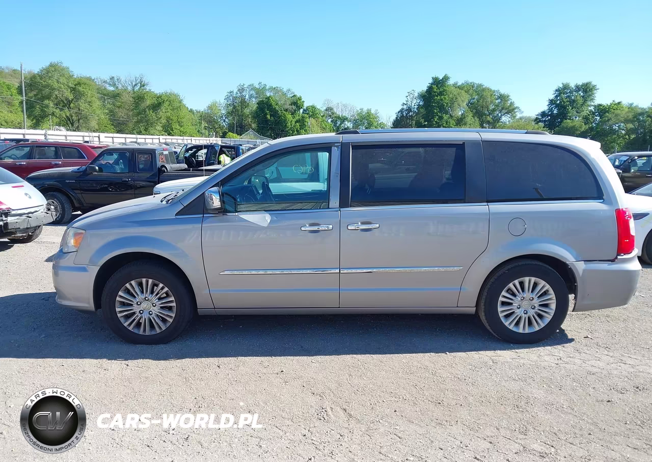 2013 Chrysler Town & Country Limited VIN:2C4RC1GG6DR819548 - 14