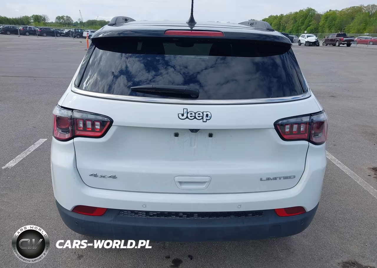 2025 Jeep Compass Limited 4X4 VIN:3C4NJDCNXST556257 - 16
