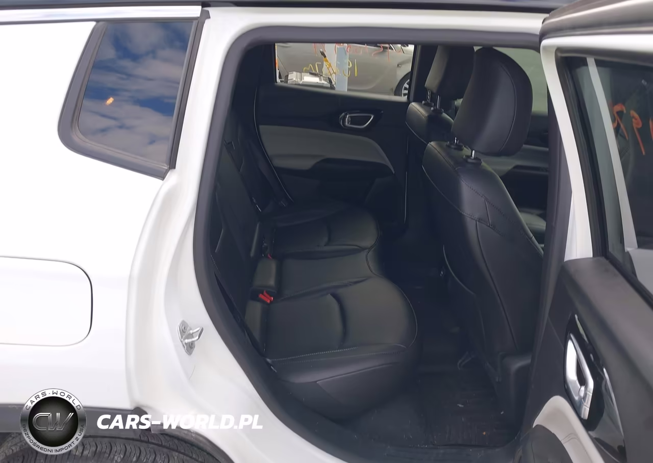 2025 Jeep Compass Limited 4X4 VIN:3C4NJDCNXST556257 - 8