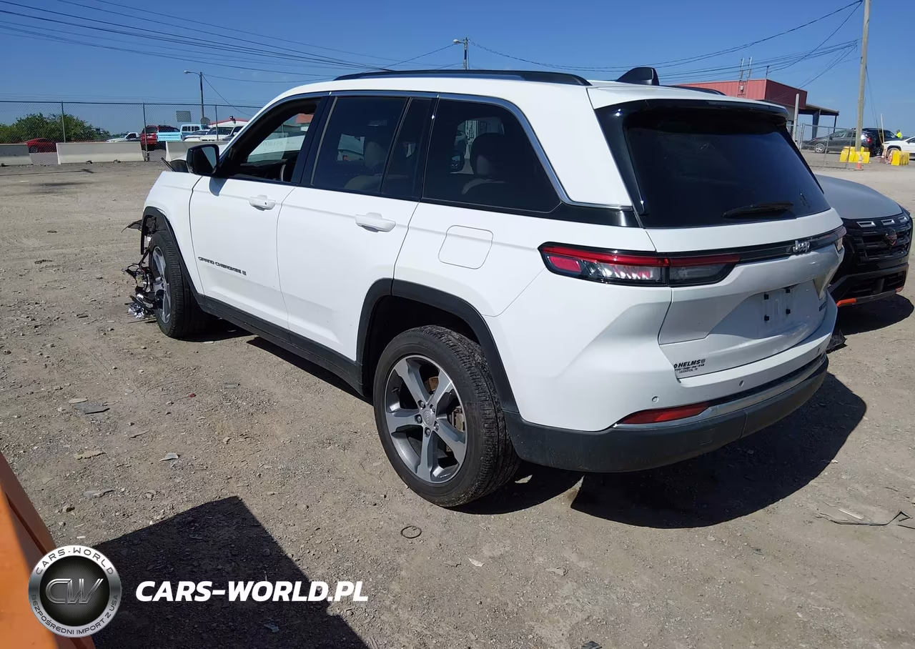 2023 Jeep Grand Cherokee Limited 4X2 VIN:1C4RJGBG5PC511820 - 3