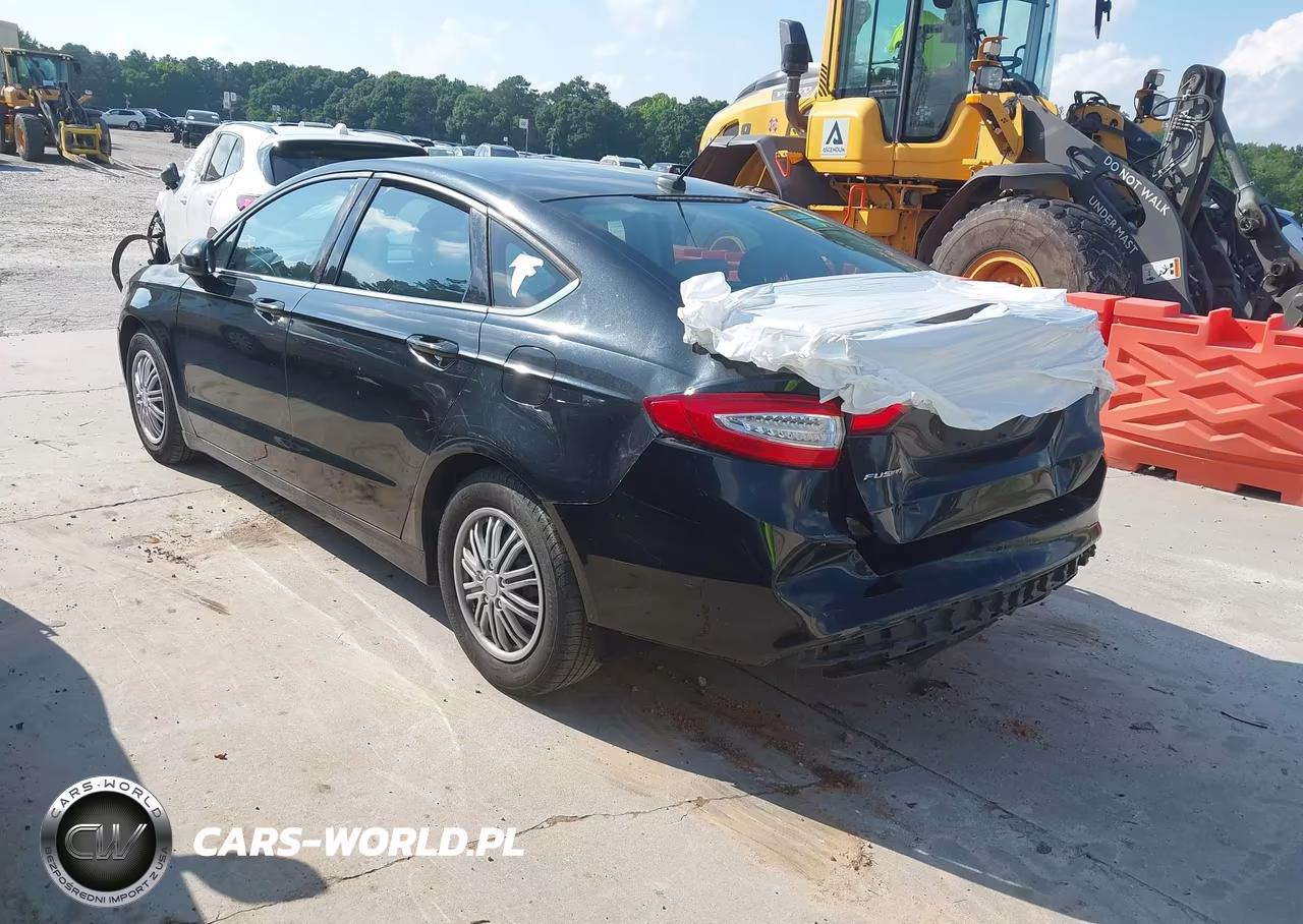 2013 Ford Fusion S VIN:3FA6P0G78DR317416 - 3