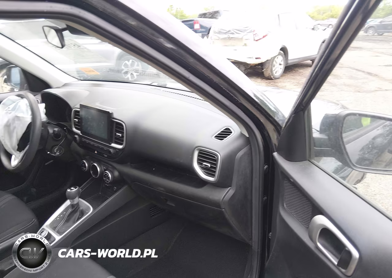 2020 Hyundai Venue Sel VIN:KMHRC8A36LU036807 - 5