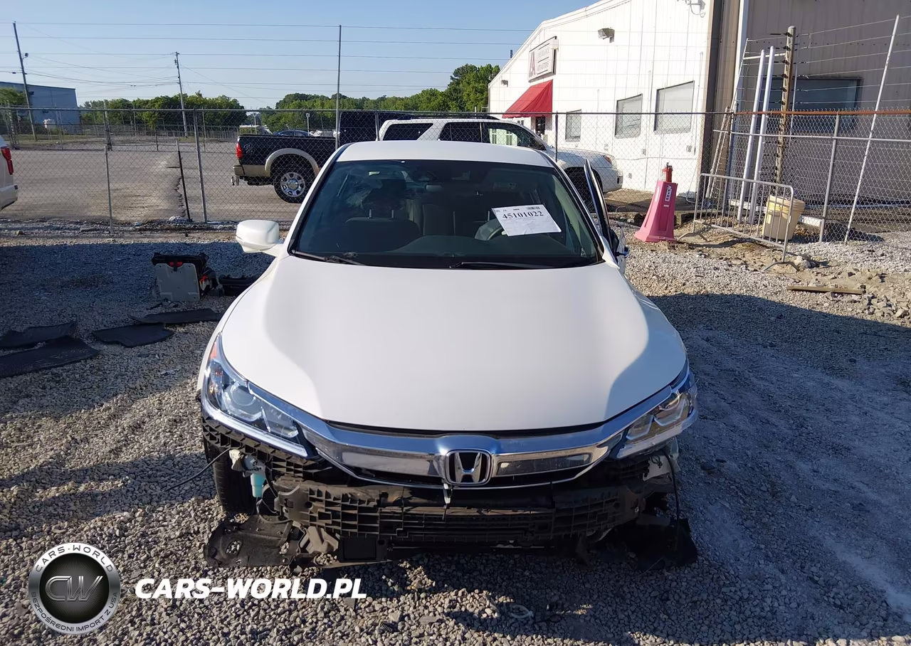 2017 Honda Accord Hybrid VIN:JHMCR6F35HC014699 - 13