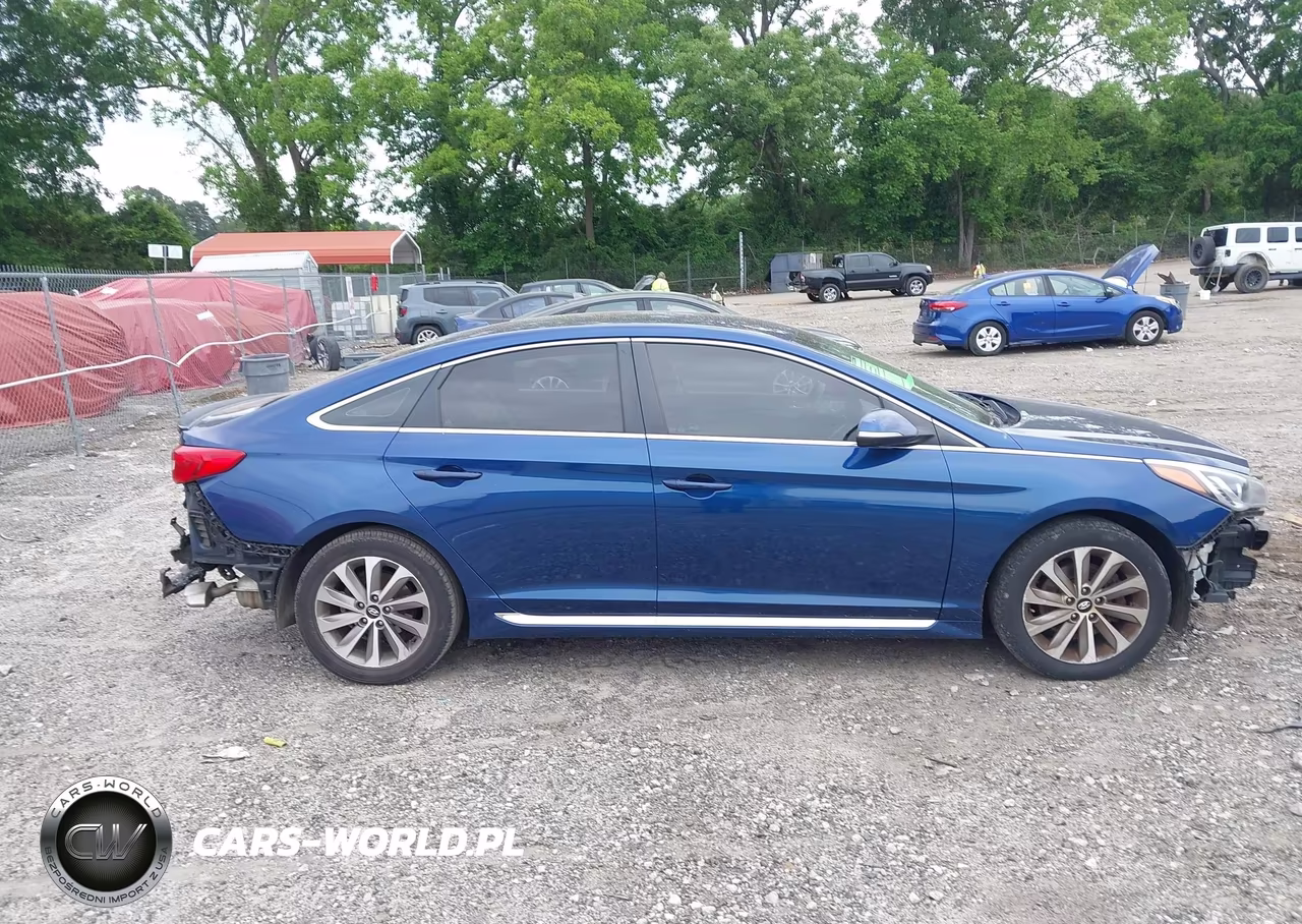 2015 Hyundai Sonata Sport VIN:5NPE34AF4FH031884 - 13