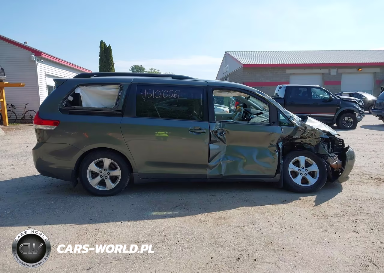 2014 Toyota Sienna Le V6 8 Passenger VIN:5TDKK3DC7ES515025 - 13