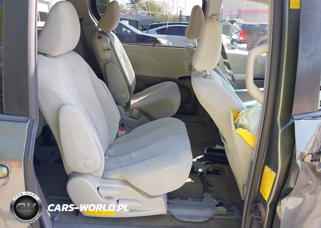 2014 Toyota Sienna Le V6 8 Passenger VIN:5TDKK3DC7ES515025 - 8