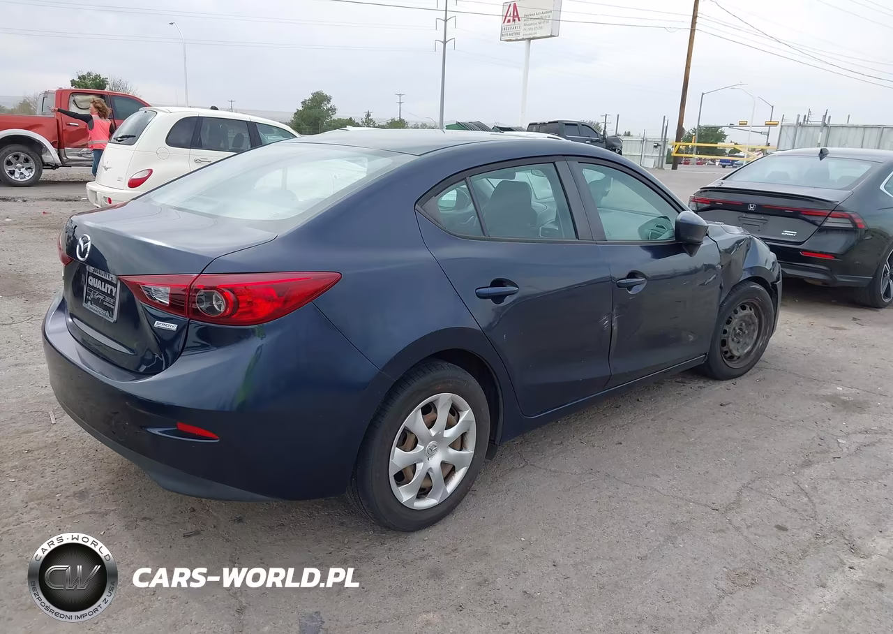 2016 Mazda Mazda3 I Sport VIN:3MZBM1T73GM324382 - 4