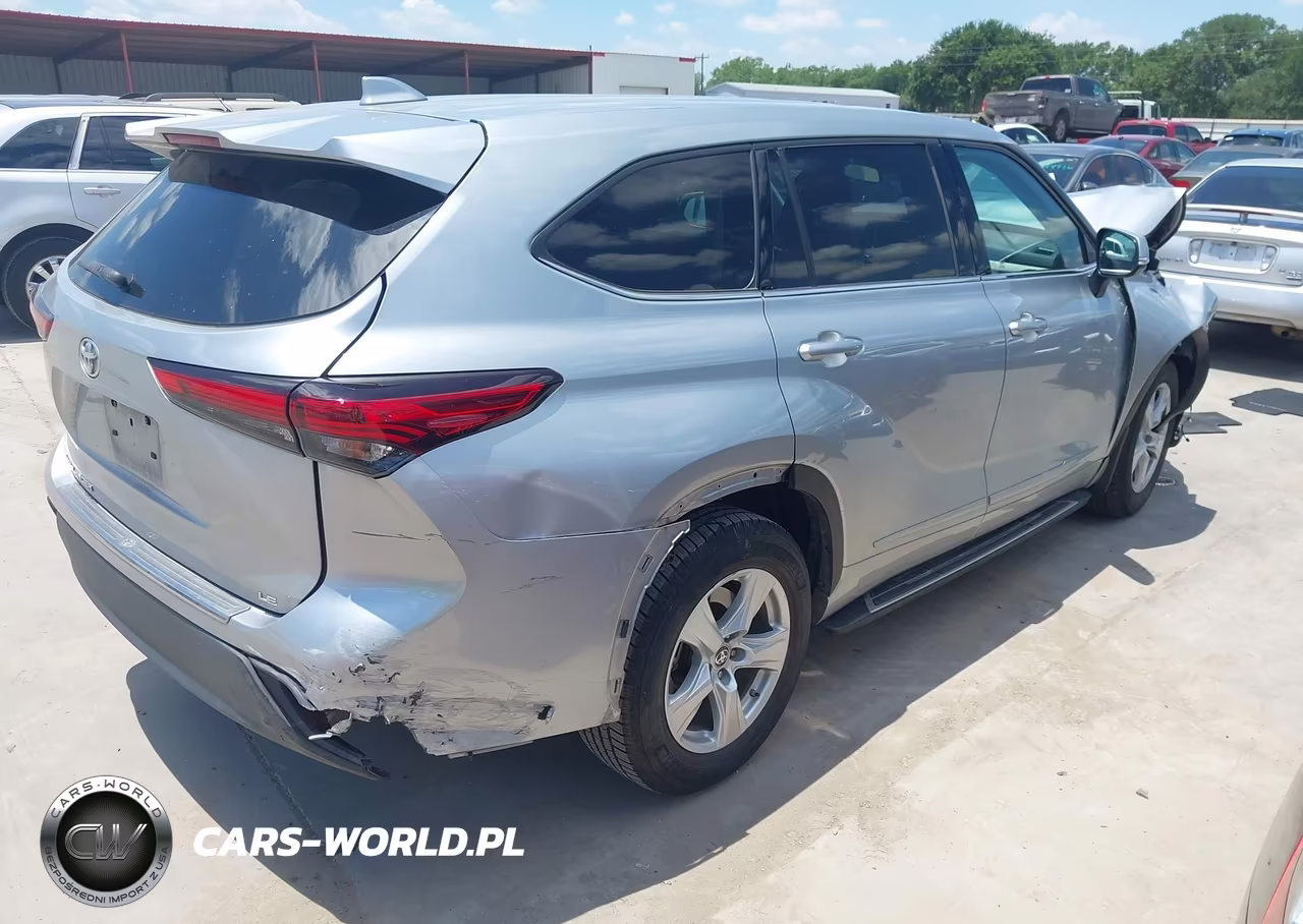 2020 Toyota Highlander Le VIN:5TDZZRAH4LS015995 - 4