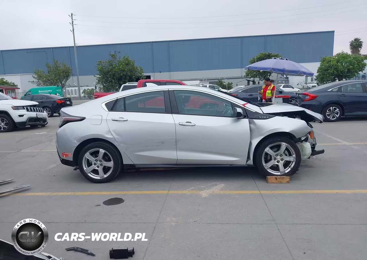 2018 Chevrolet Volt Lt VIN:1G1RC6S54JU147502 - 13