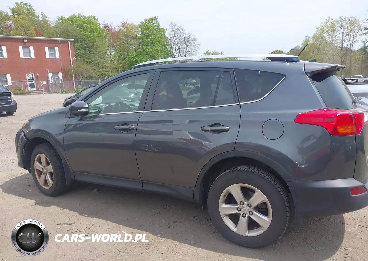 2013 Toyota Rav4 Xle VIN:JTMRFREV0DD032217 - 15