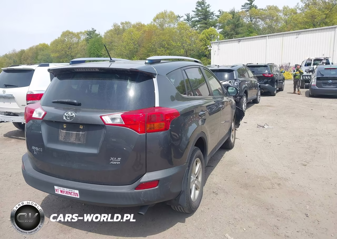 2013 Toyota Rav4 Xle VIN:JTMRFREV0DD032217 - 4