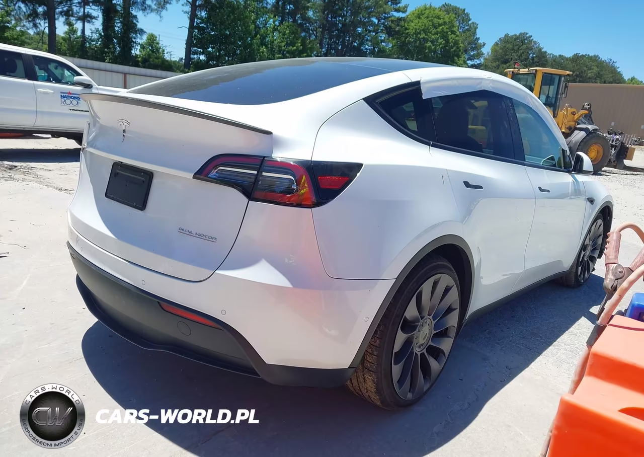 2022 Tesla Model Y Performance Dual Motor All-Wheel Drive VIN:7SAYGDEF3NF379669 - 4