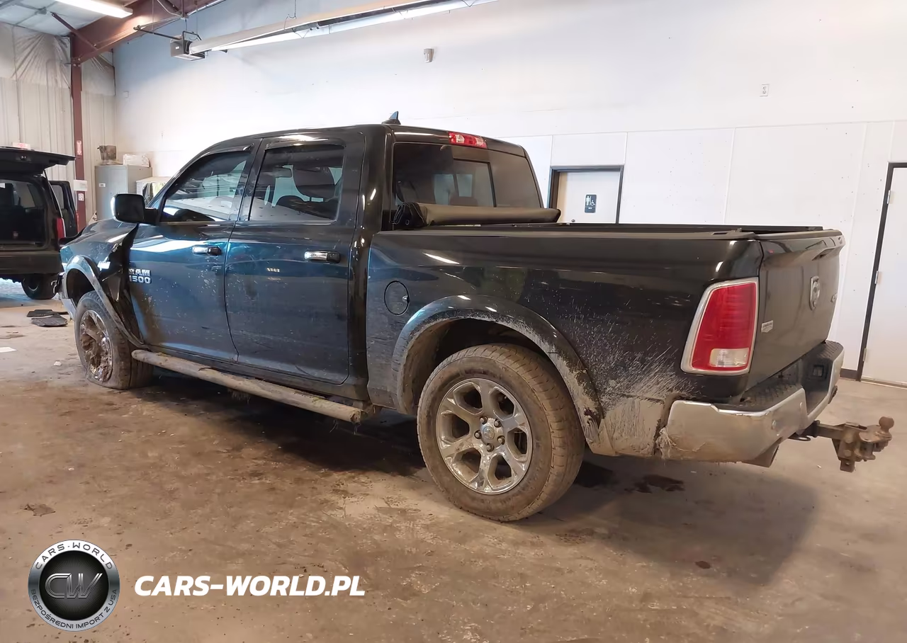 2015 Ram 1500 Laramie VIN:1C6RR7NT4FS643013 - 3