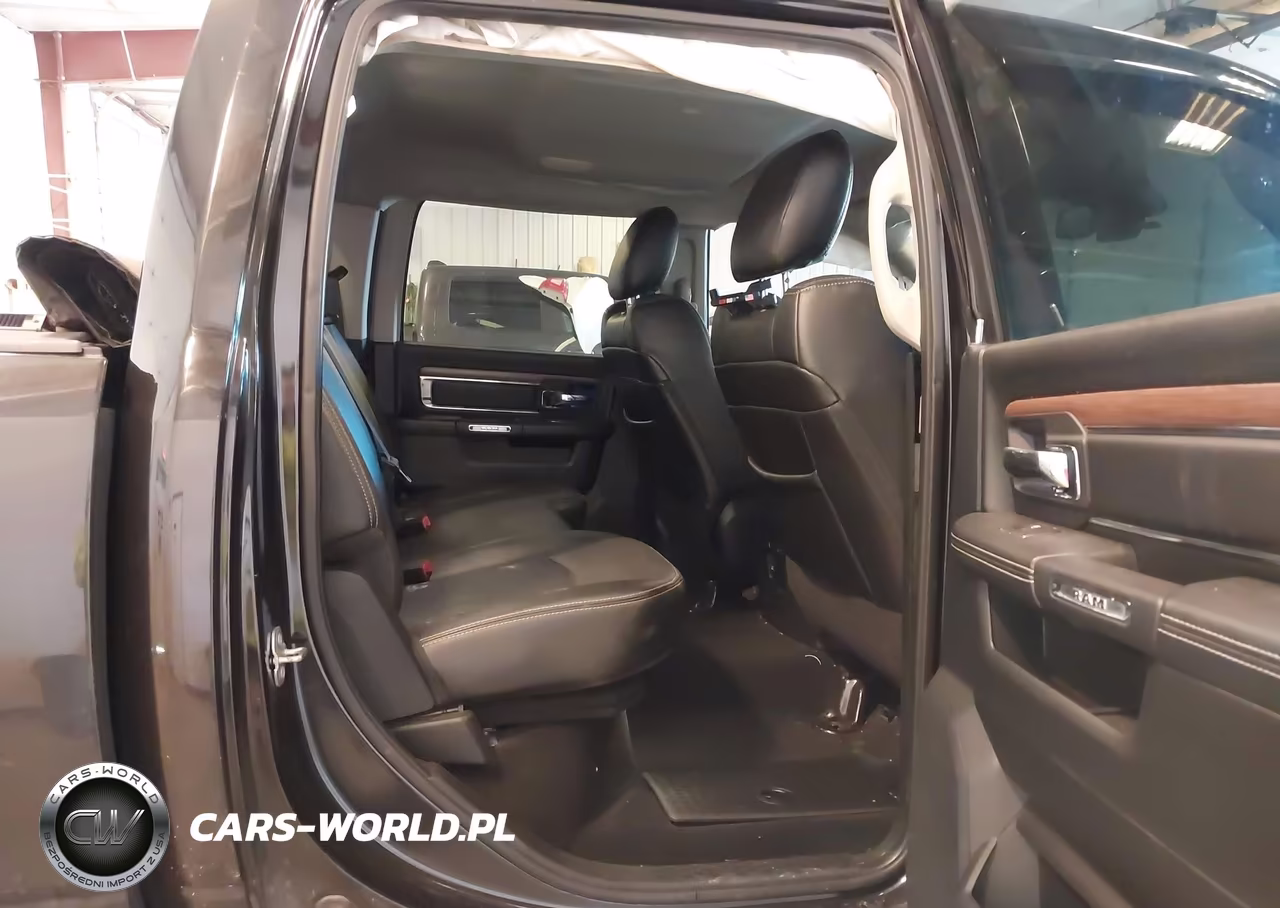 2015 Ram 1500 Laramie VIN:1C6RR7NT4FS643013 - 8