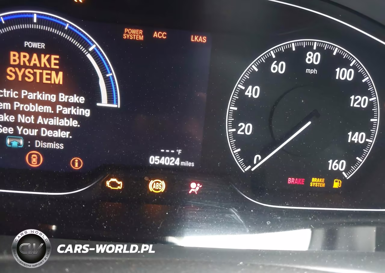 2018 Honda Accord Hybrid Touring VIN:1HGCV3F90JA003113 - 15