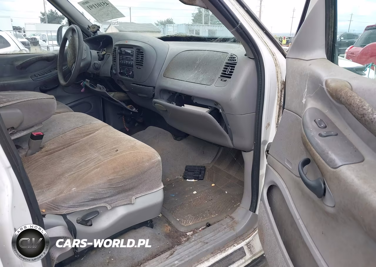 1997 Ford Expedition VIN:1FMFU18L3VLB42153 - 5