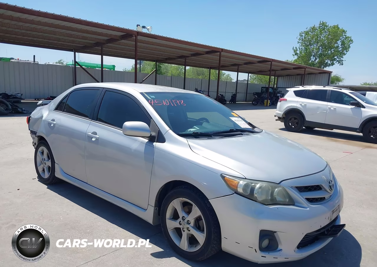 2013 Toyota Corolla S – zdjęcie 1 z 19