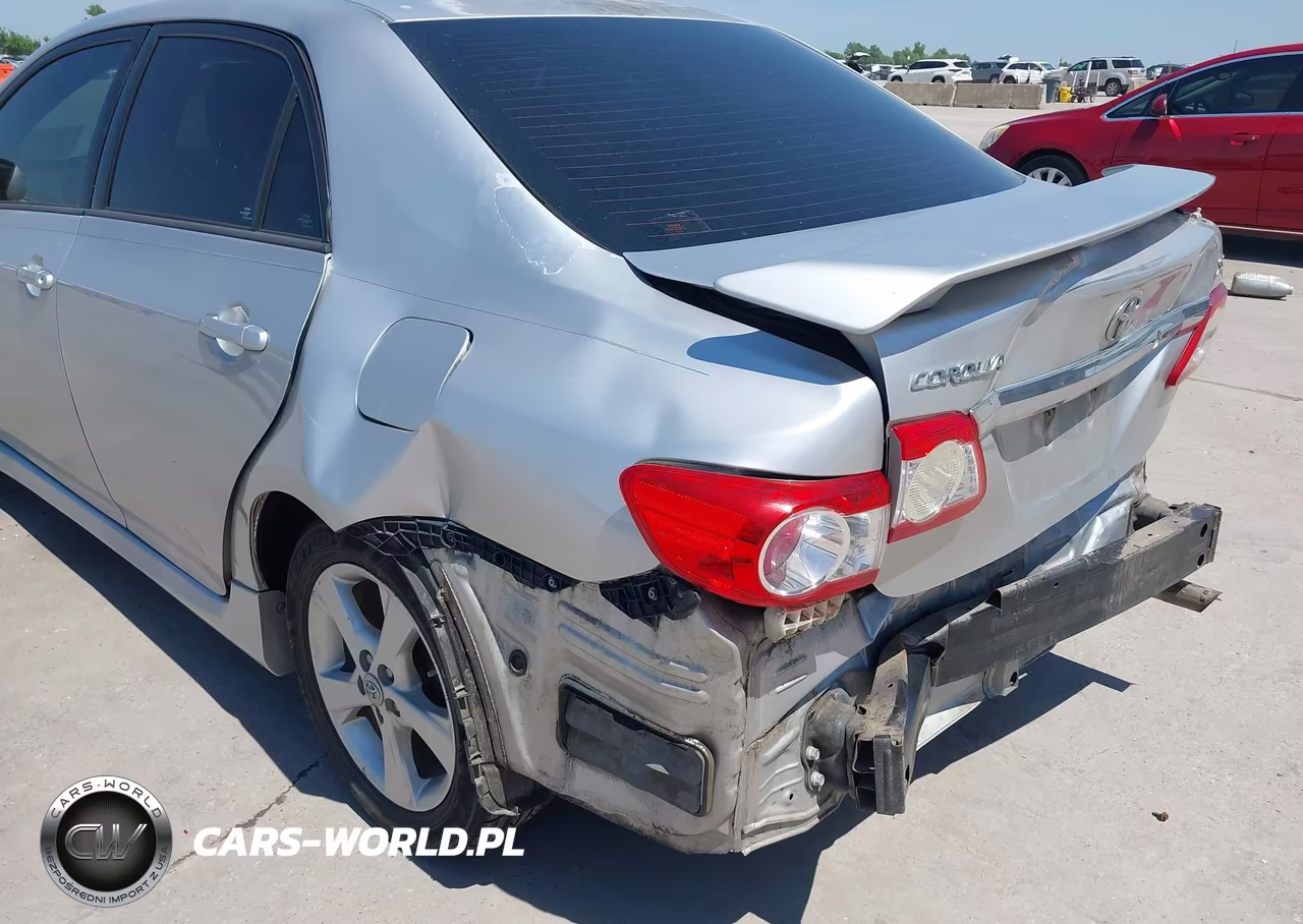 2013 Toyota Corolla S VIN:5YFBU4EE3DP086117 - 18