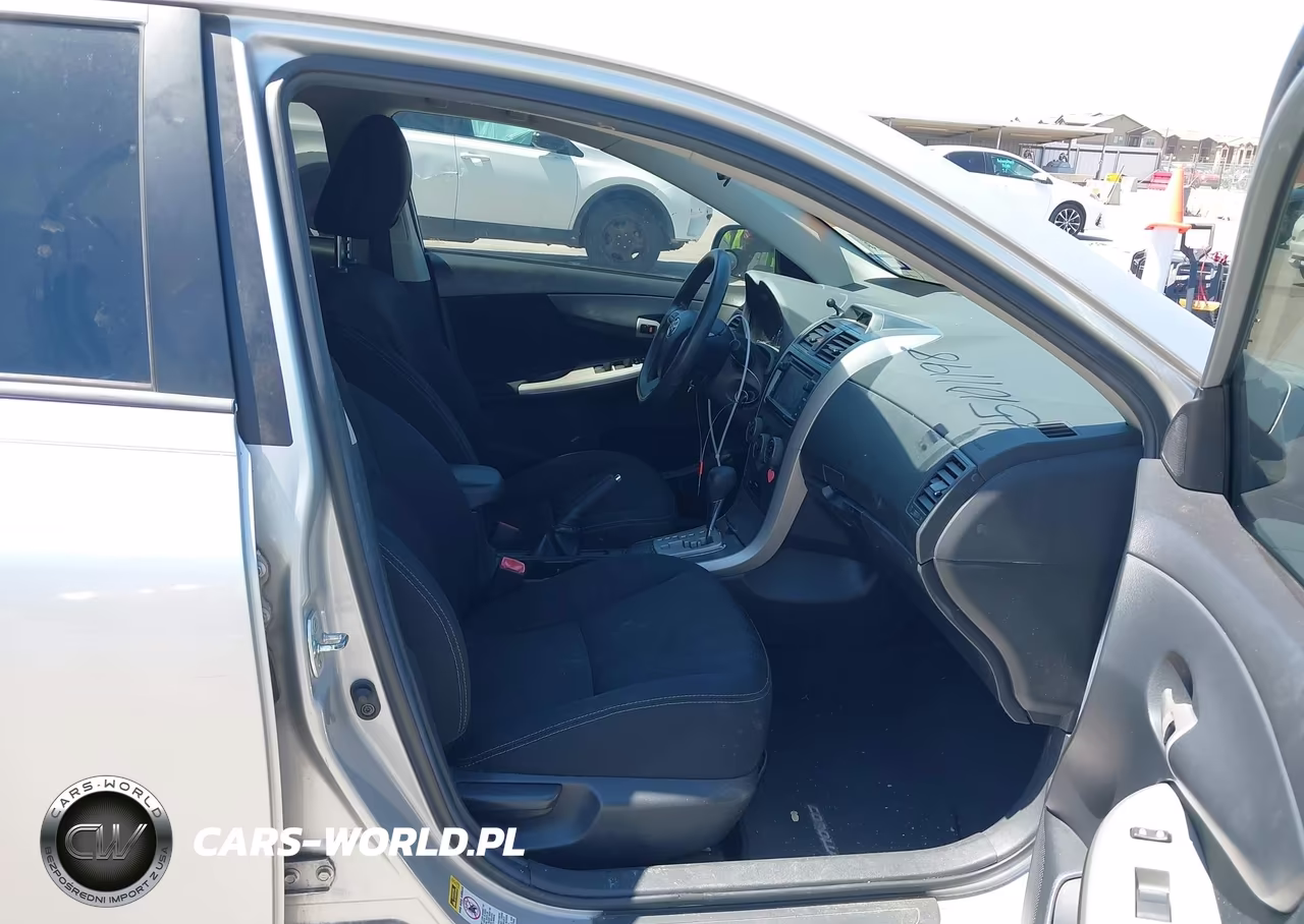 2013 Toyota Corolla S VIN:5YFBU4EE3DP086117 - 5