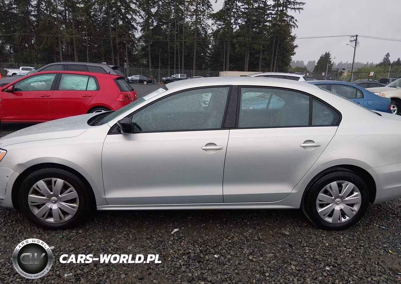 2011 Volkswagen Jetta 2.0L S VIN:3VW2K7AJ8BM117650 - 14