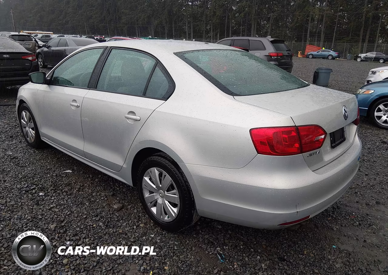 2011 Volkswagen Jetta 2.0L S VIN:3VW2K7AJ8BM117650 - 3