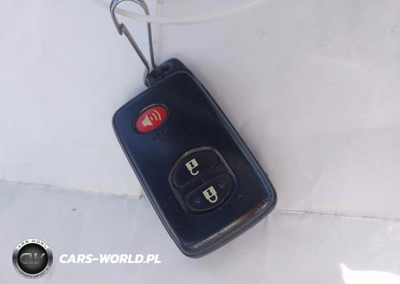 2013 Toyota Prius Four VIN:JTDKN3DU5D5699756 - 11
