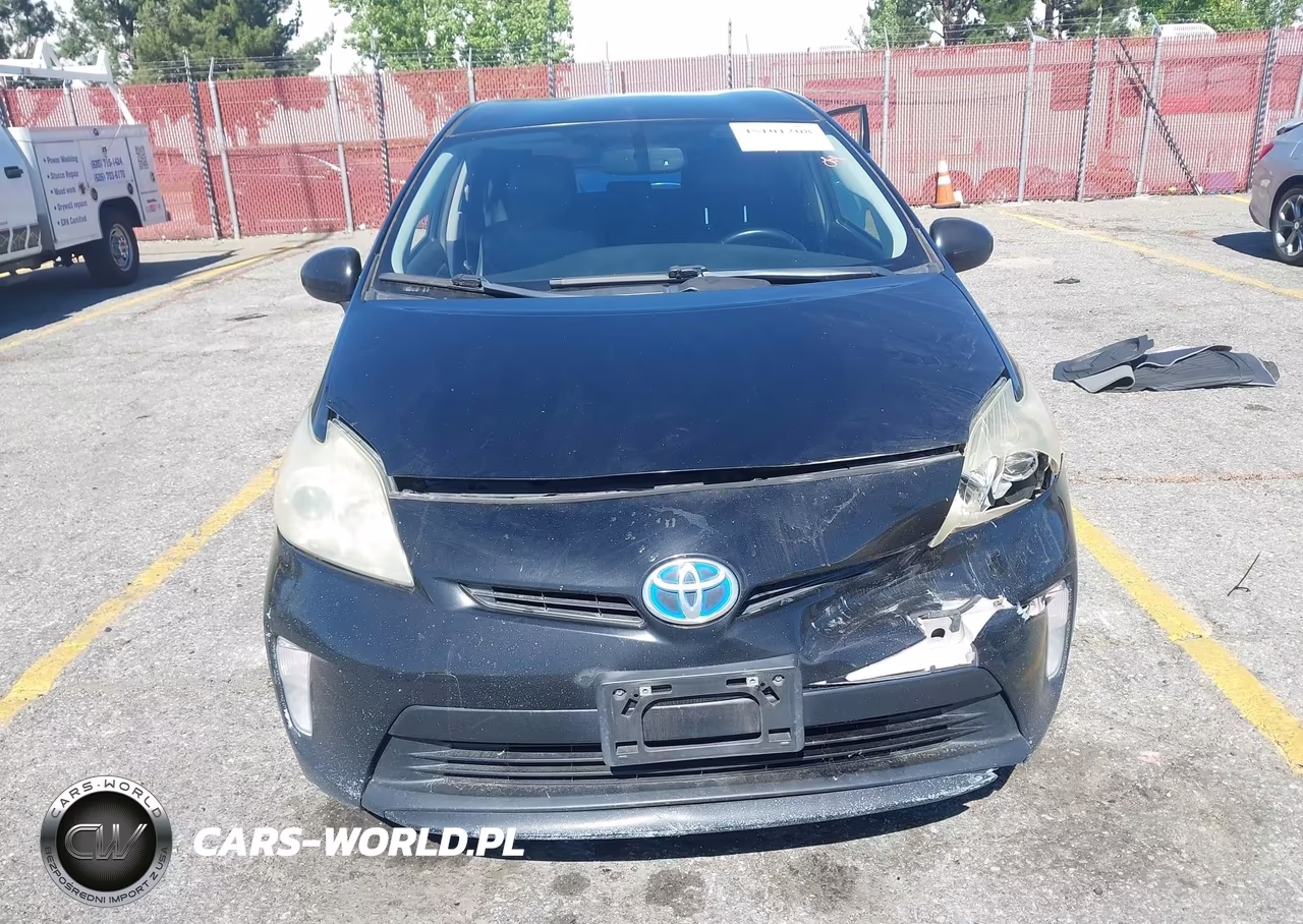2013 Toyota Prius Four VIN:JTDKN3DU5D5699756 - 13
