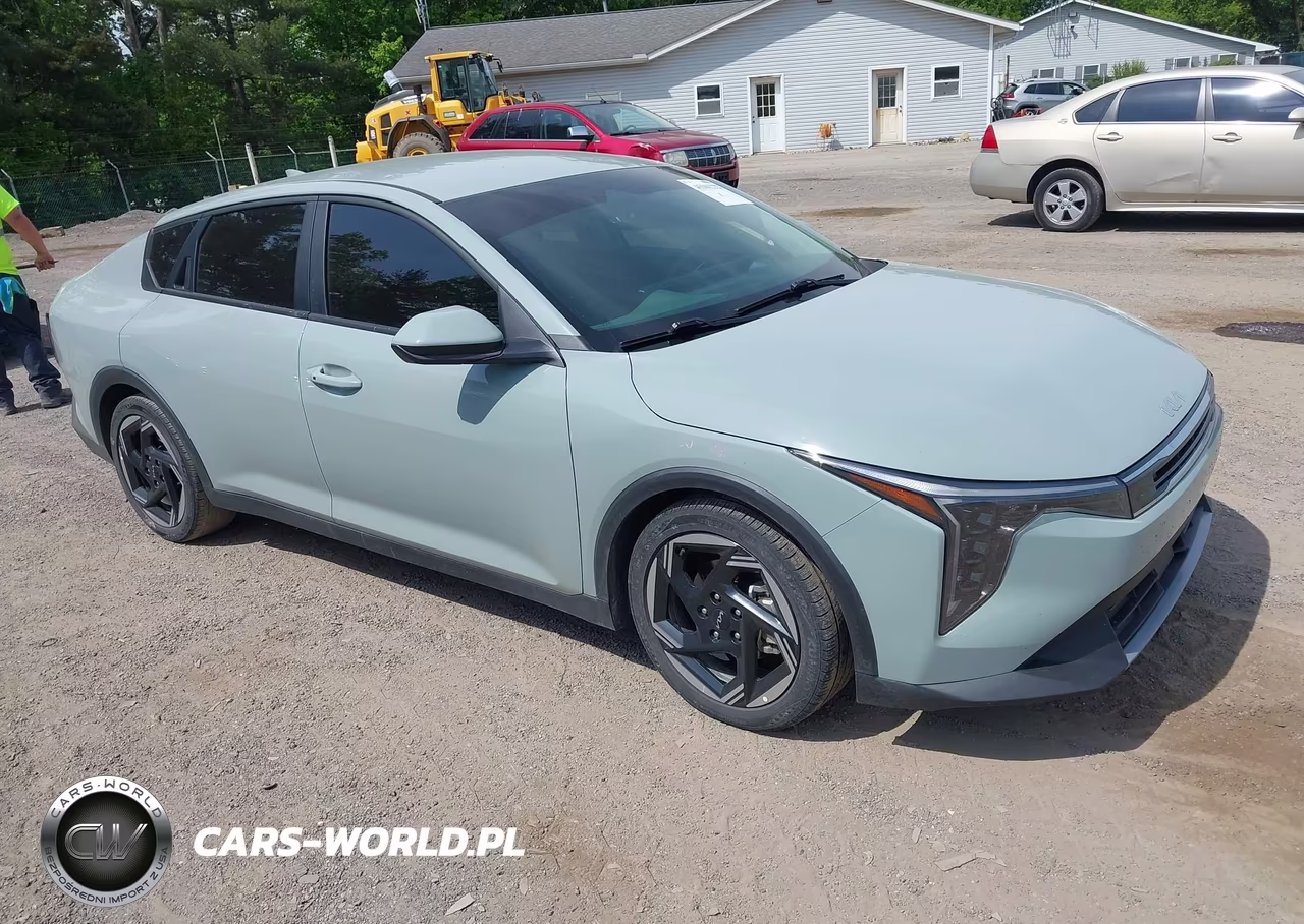 2025 Kia K4 Ex – zdjęcie 1 z 16