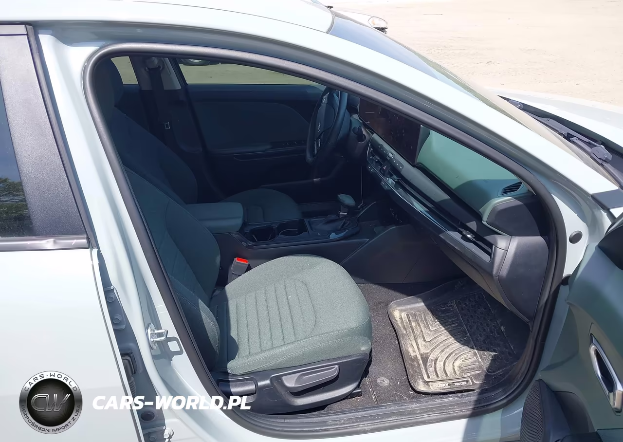 2025 Kia K4 Ex VIN:3KPFU4DEXSE011089 - 5