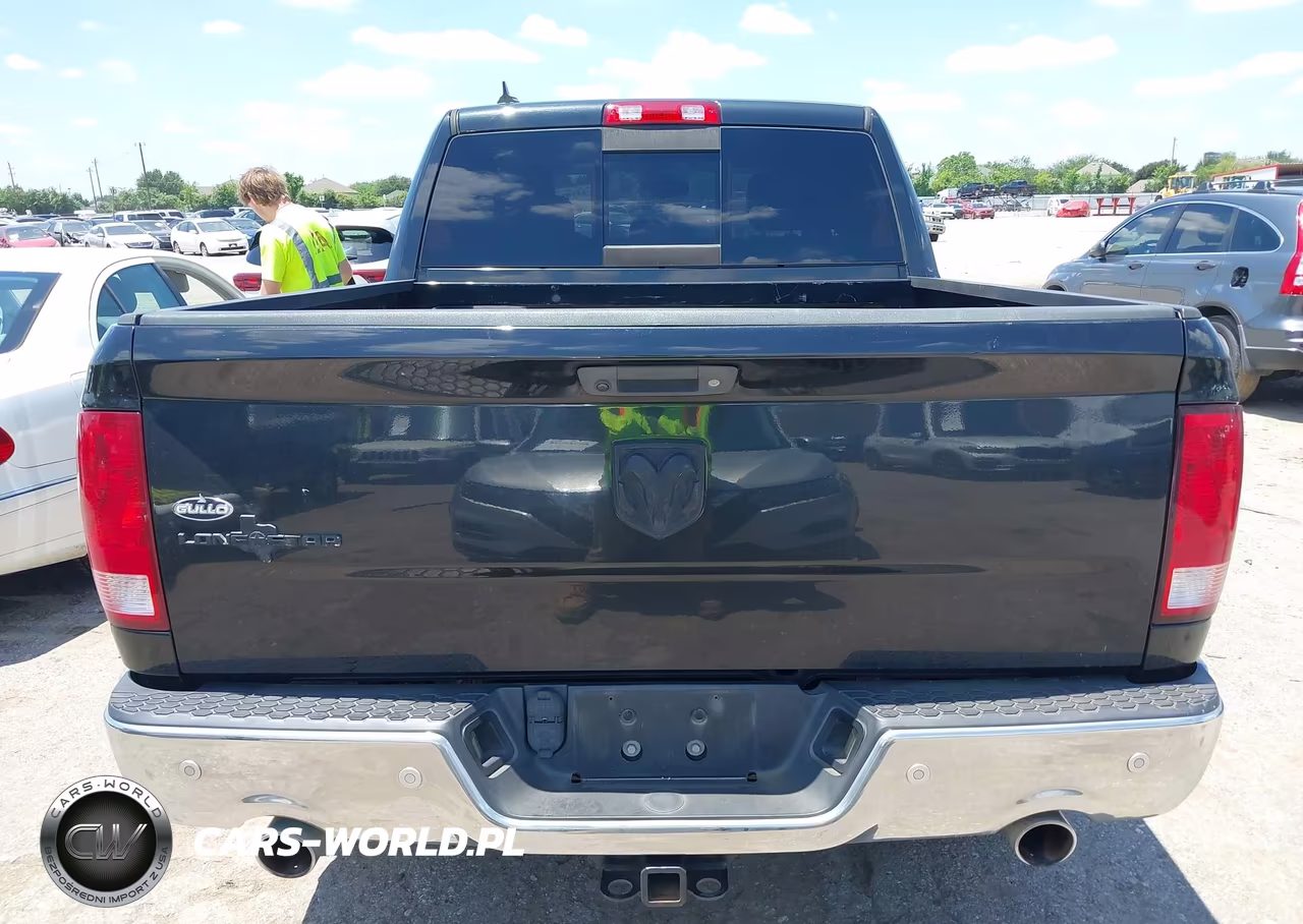 2016 Ram 1500 Lone Star VIN:1C6RR6LT1GS262654 - 17