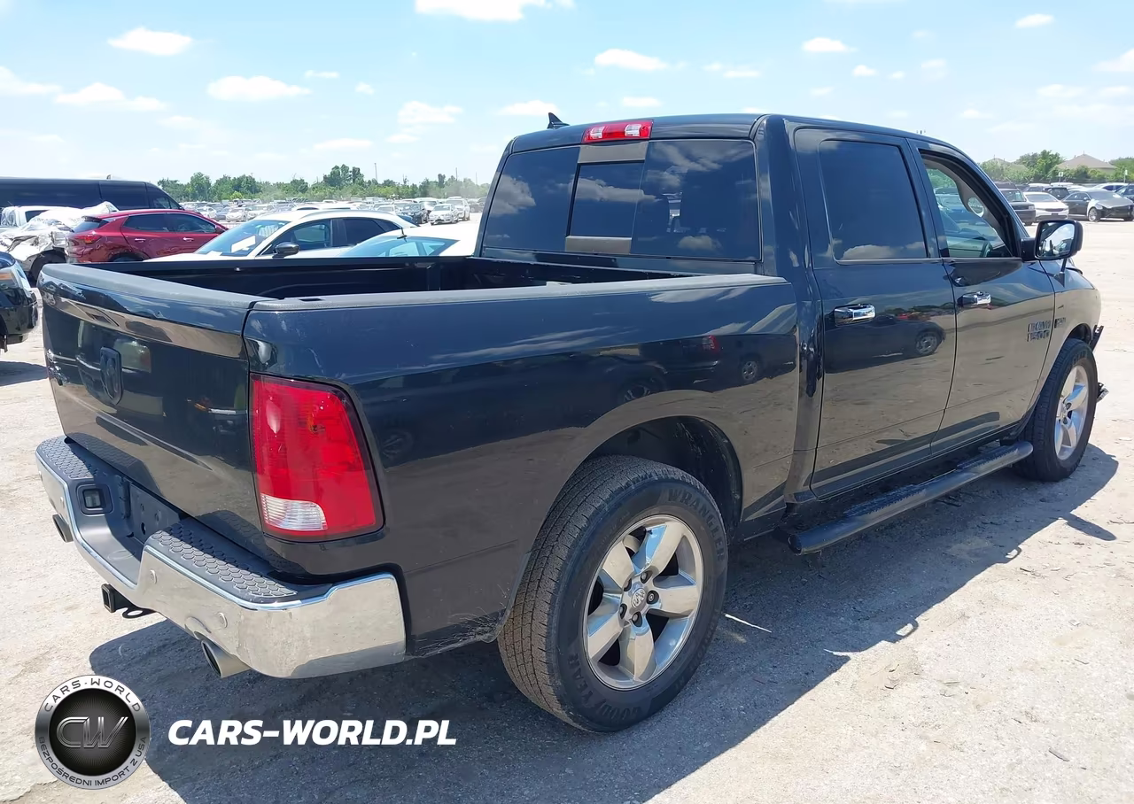 2016 Ram 1500 Lone Star VIN:1C6RR6LT1GS262654 - 4