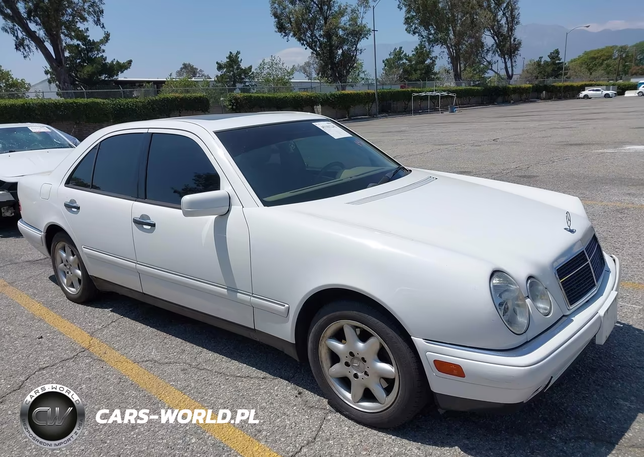 1999 Mercedes-Benz E 320