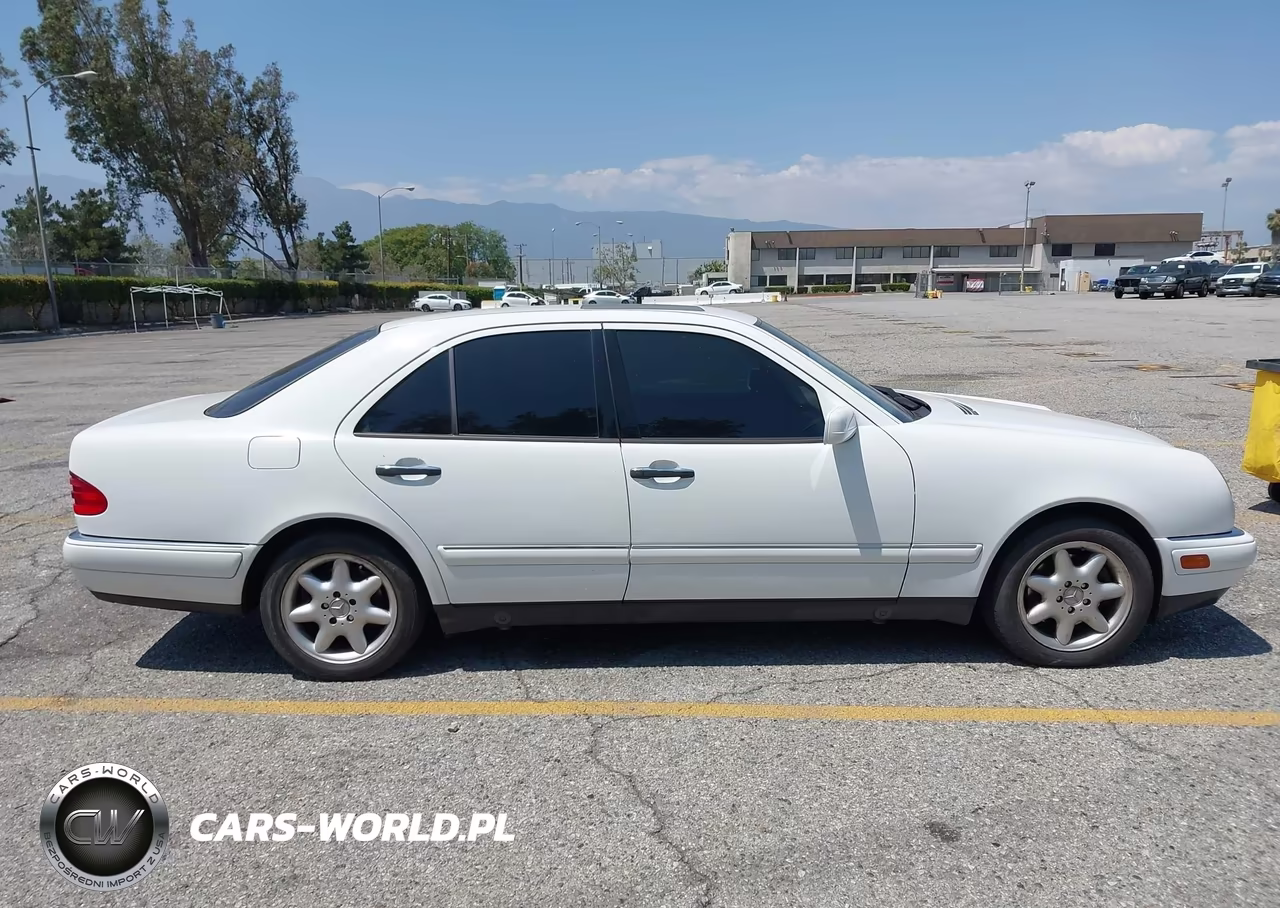 1999 Mercedes-Benz E 320 VIN:WDBJF65H3XA858909 - 13