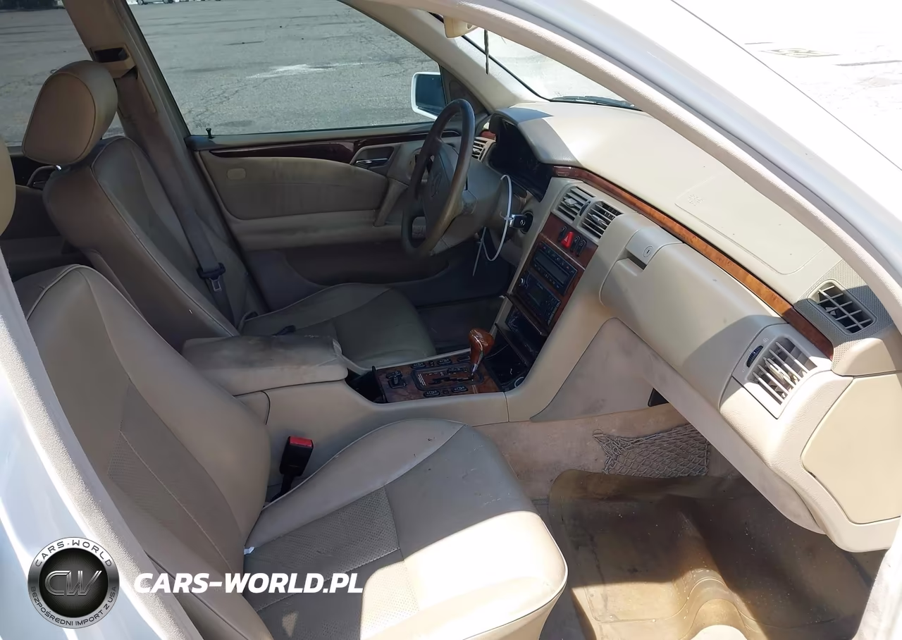 1999 Mercedes-Benz E 320 VIN:WDBJF65H3XA858909 - 5