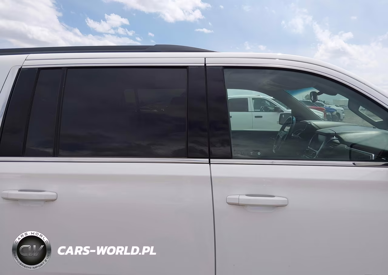 2020 Chevrolet Suburban 4Wd Ls VIN:1GNSKGEC6LR105695 - 13