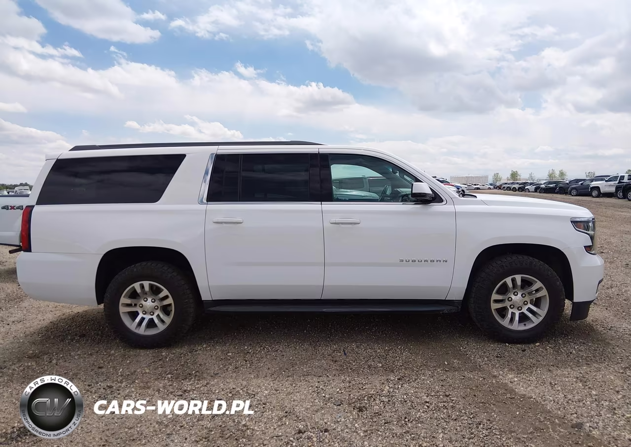 2020 Chevrolet Suburban 4Wd Ls VIN:1GNSKGEC6LR105695 - 16
