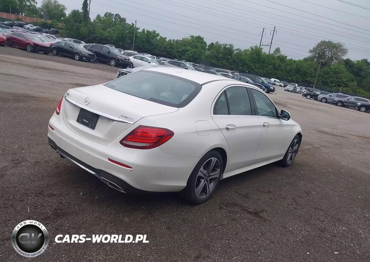 2017 Mercedes-Benz E 300 4Matic VIN:WDDZF4KB7HA259804 - 4