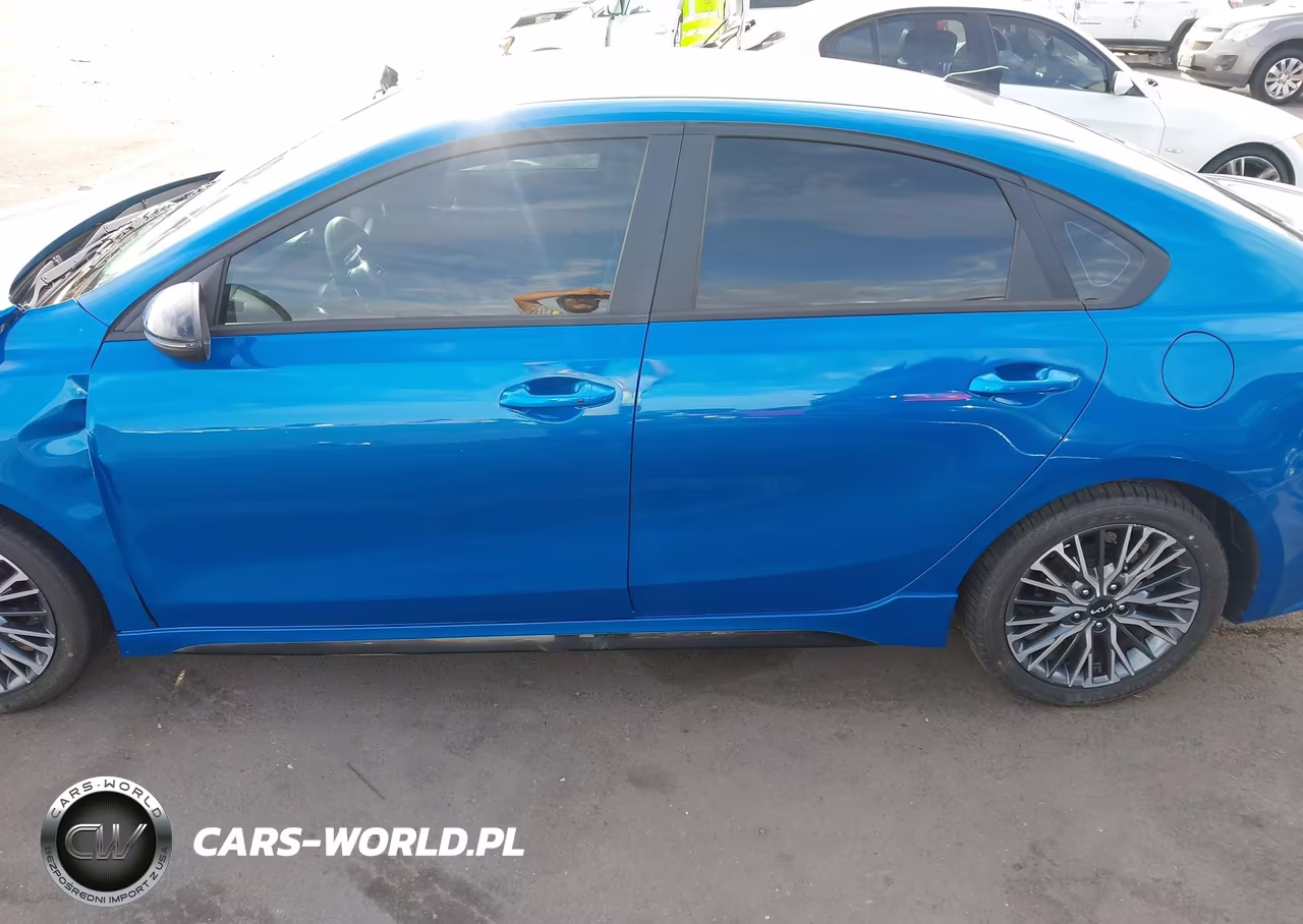 2023 Kia Forte Gt-Line VIN:3KPF54AD6PE585785 - 15