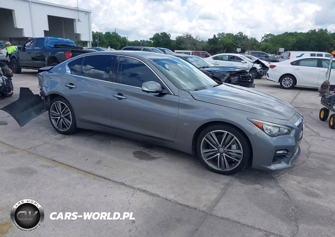 2015 Infiniti Q50 Sport – zdjęcie 1 z 16