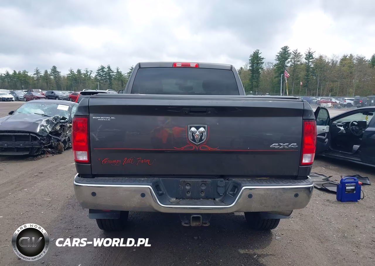2015 Ram 2500 Tradesman VIN:3C6UR5CL0FG614553 - 17